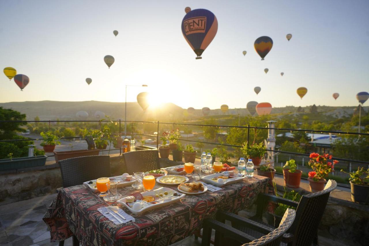Lucky Luke Stone House Apartment Göreme Ngoại thất bức ảnh