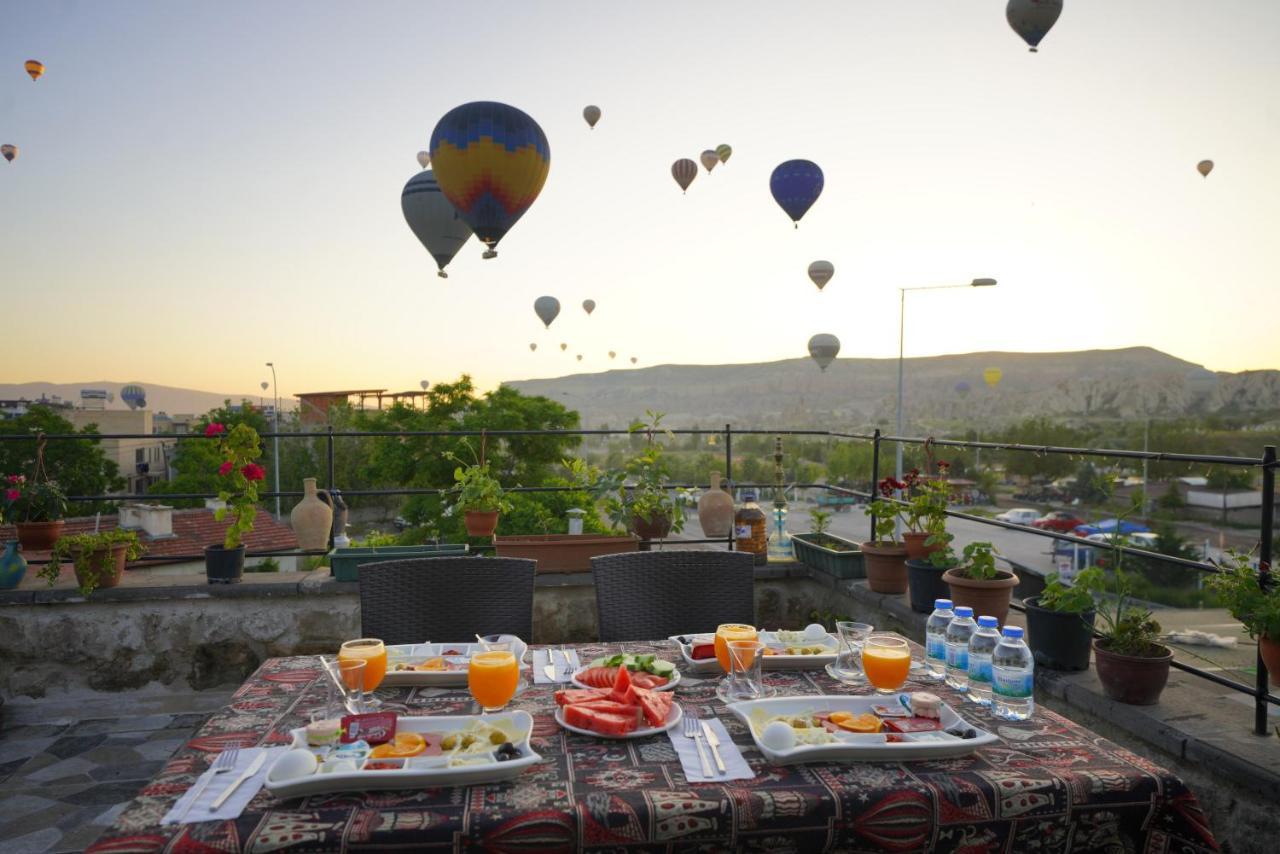 Lucky Luke Stone House Apartment Göreme Ngoại thất bức ảnh