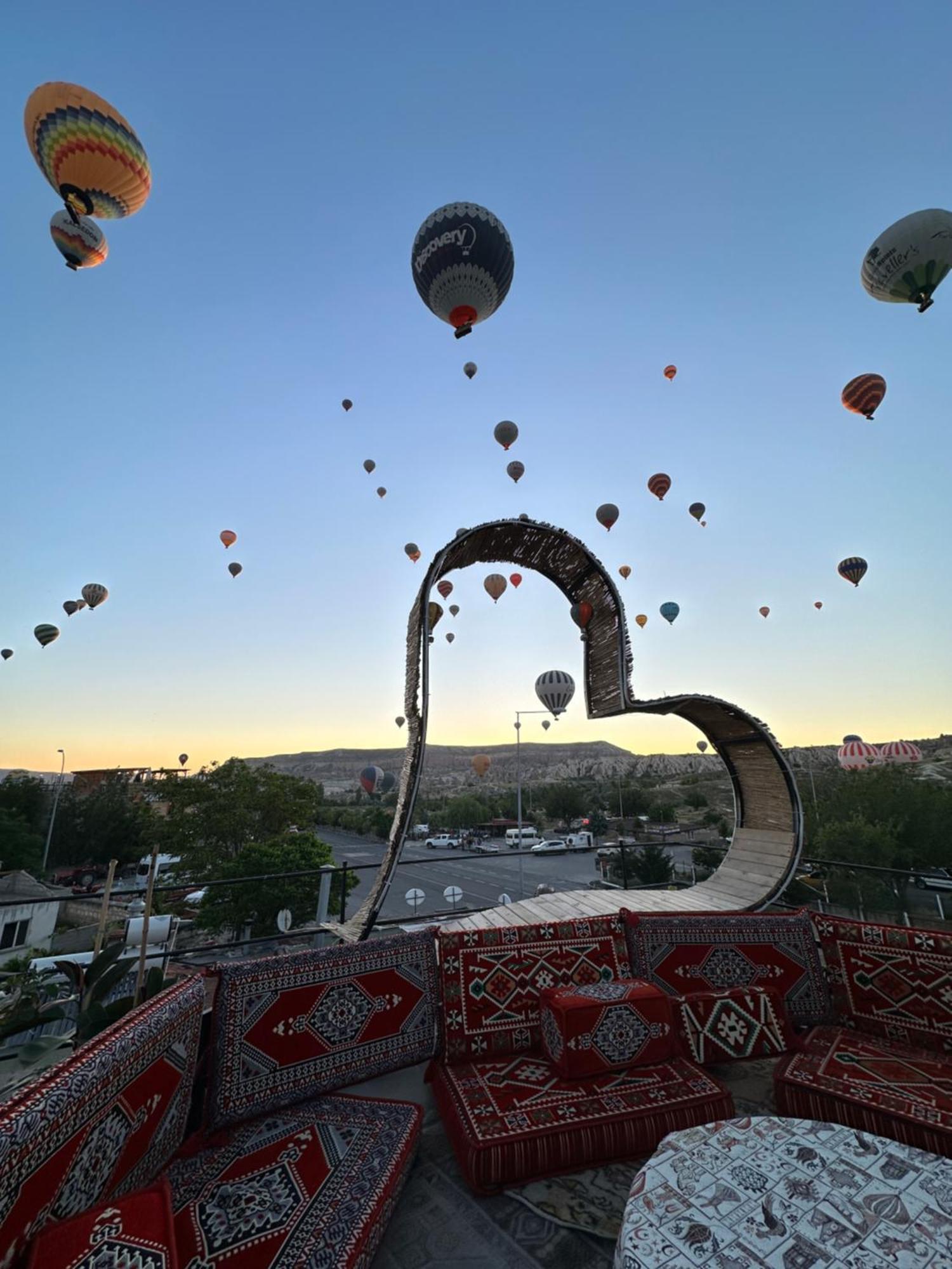 Lucky Luke Stone House Apartment Göreme Ngoại thất bức ảnh
