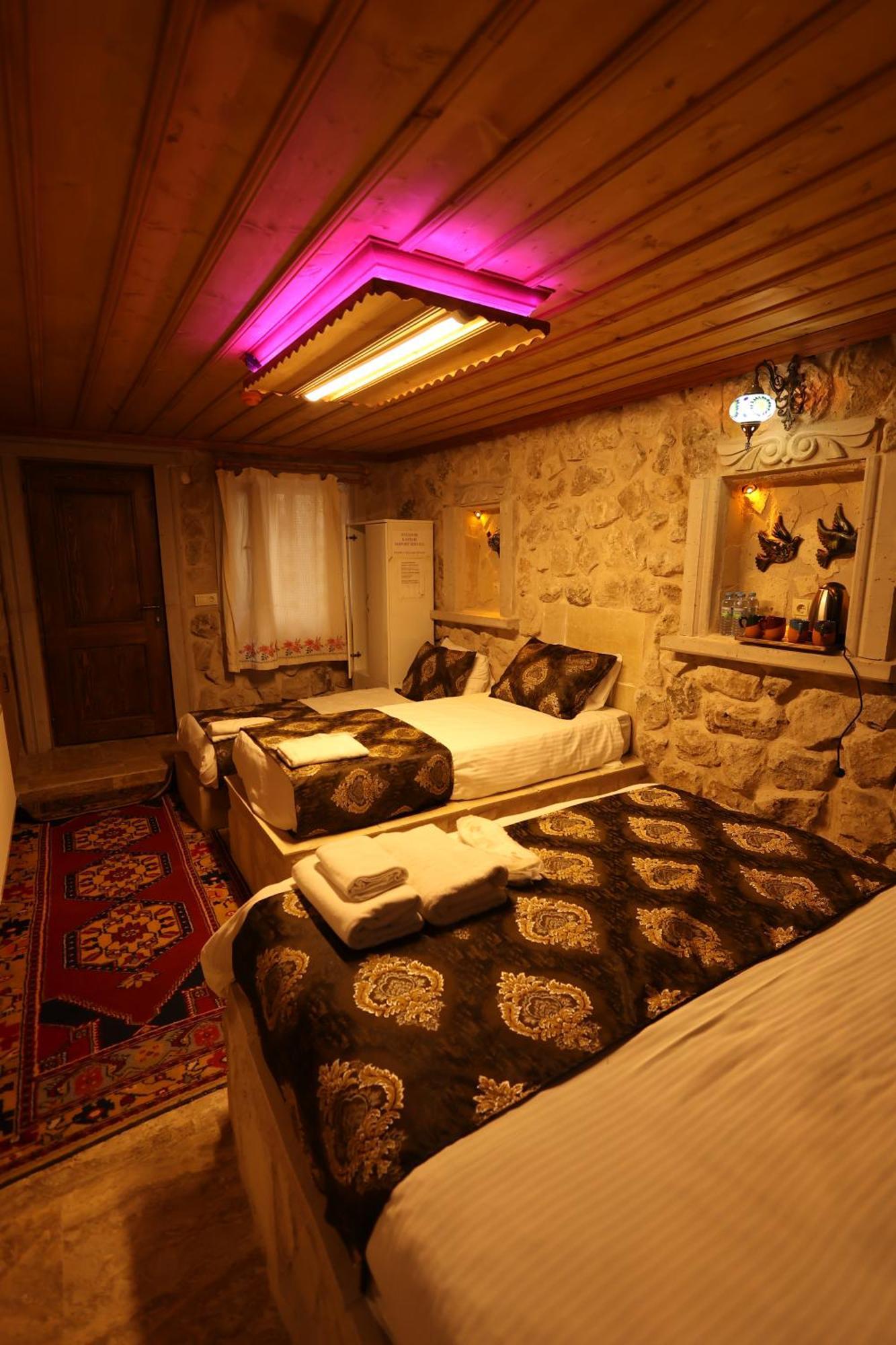 Lucky Luke Stone House Apartment Göreme Ngoại thất bức ảnh