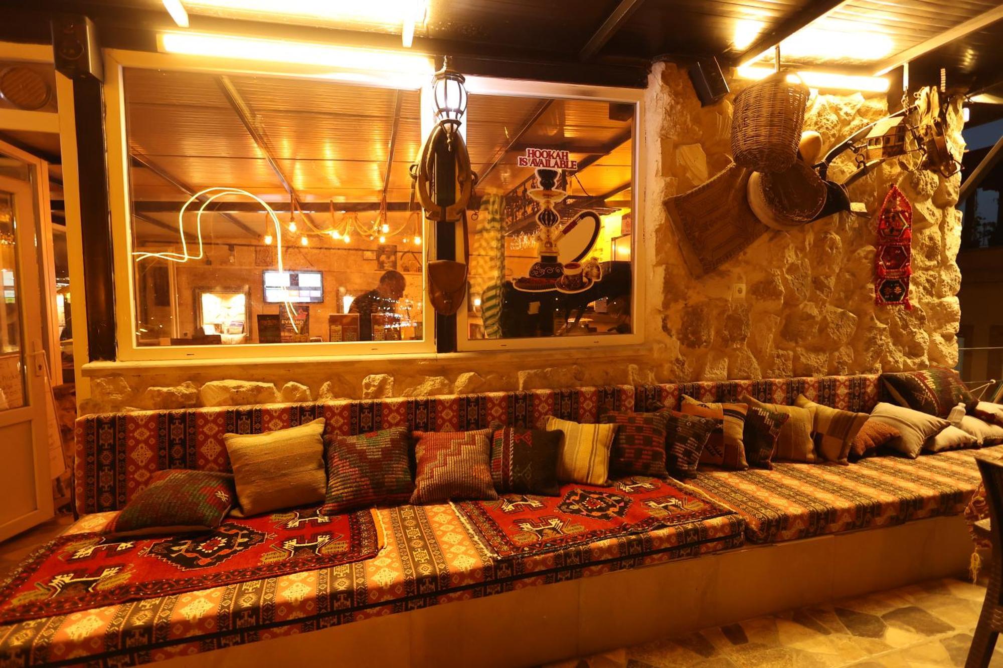 Lucky Luke Stone House Apartment Göreme Ngoại thất bức ảnh